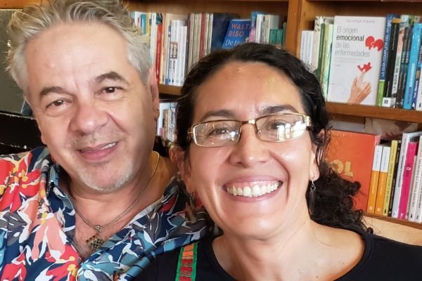 Conferencias: “El Vivir y la Existencia” con Karina Ochoa